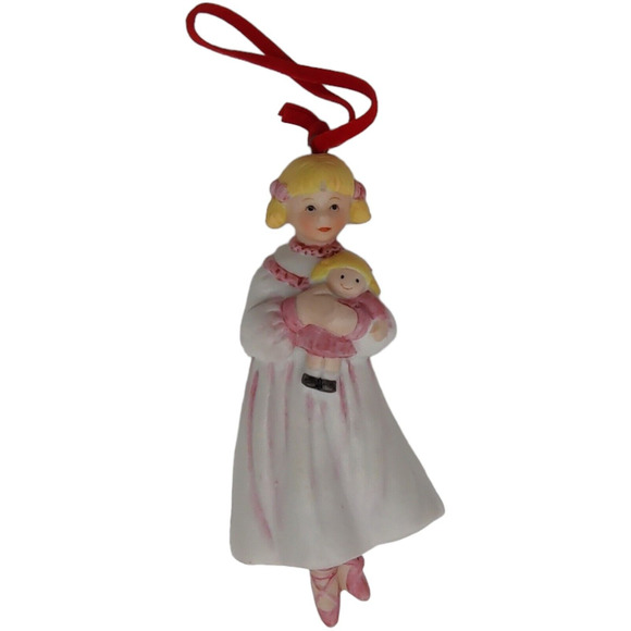 Christmas Storytelling Ornament Set - Little Girl Dreams of Becoming a Ballerina - Picture 3 of 14